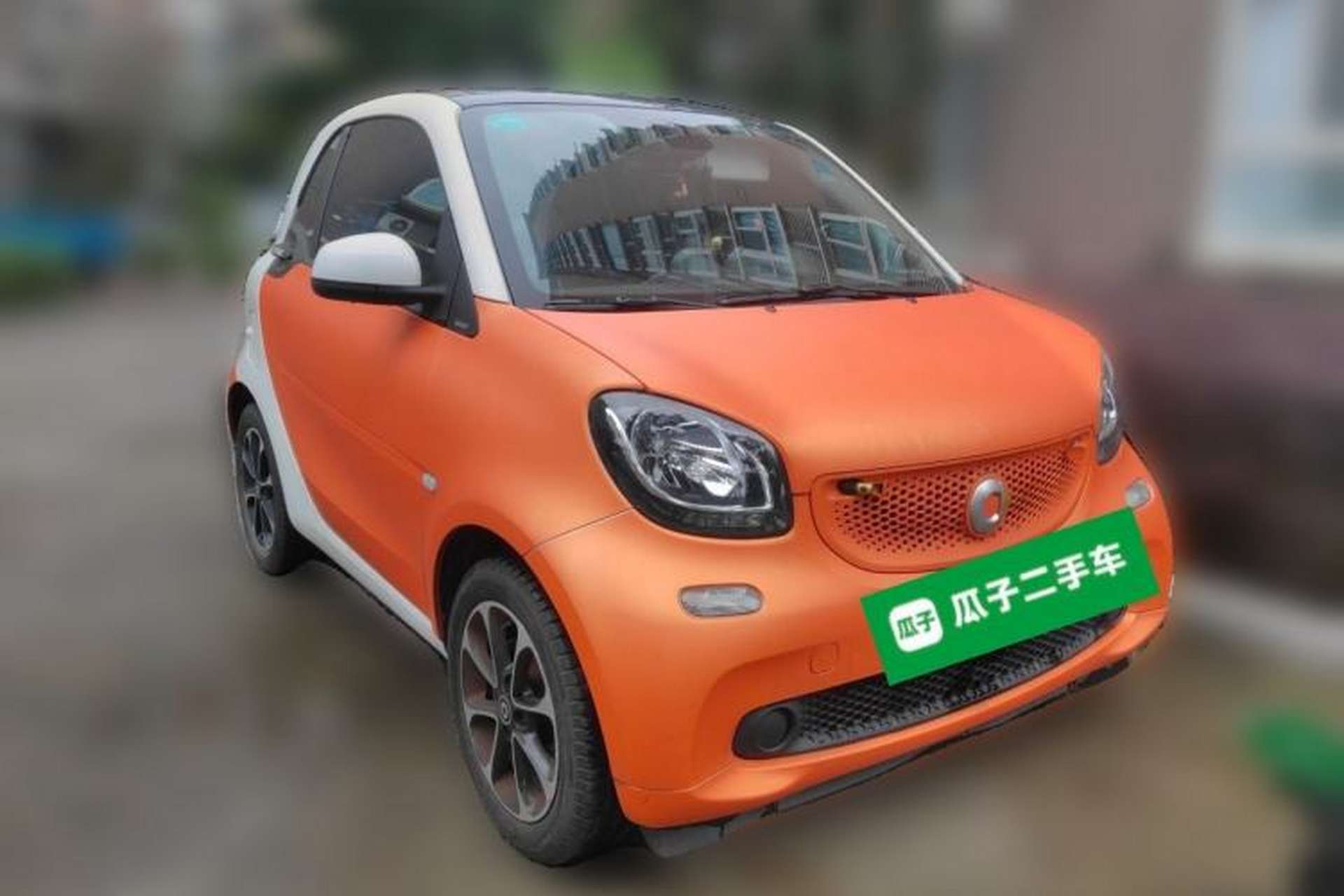 Used smart fortwo 2015 1.0L 52 kW Hardtop Passion Edition Front Right 45 Deg