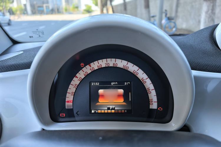 Used smart fortwo 2015 1.0L 52 kW Hardtop Passion Edition Instrument Cluster