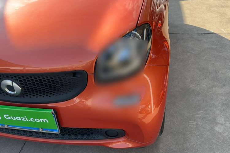 Used smart fortwo 2015 1.0L 52 kW hardtop Dynamic version Left Front Headlight