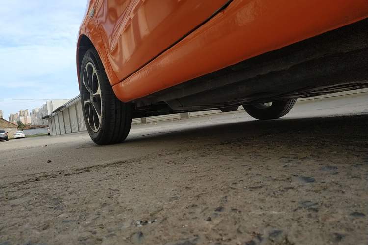 Used smart fortwo 2015 1.0L 52 kW Hardtop Passion Edition Left Side Sill