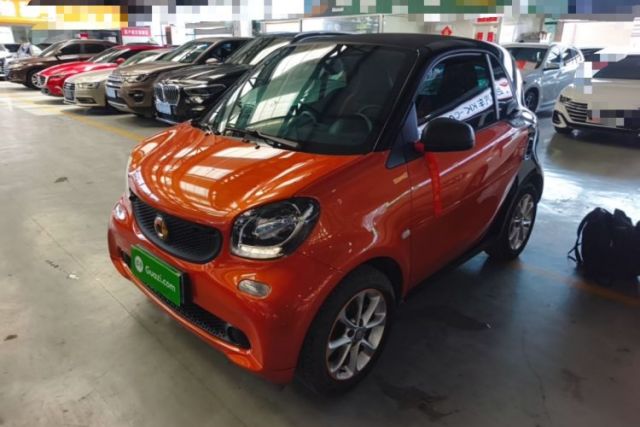 Used smart fortwo 2015 1.0L 52 kW hardtop Dynamic version