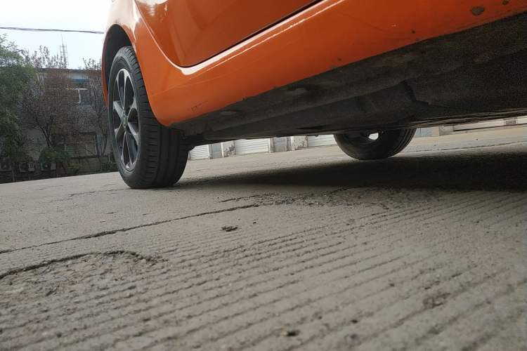 Used smart fortwo 2015 1.0L 52 kW Hardtop Passion Edition Right Side Sill