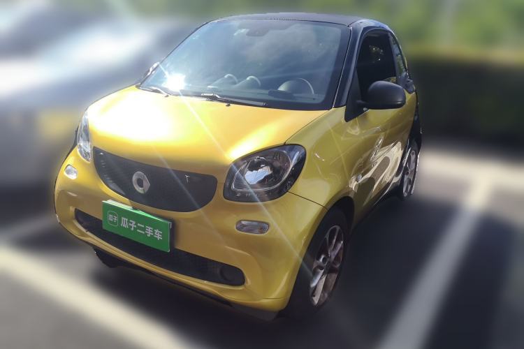 Used smart fortwo 2015 1.0L 52 kW hardtop Dynamic version Guazi used car, China used car export, Used car for sale, Used cars, Cheapest cars for sale