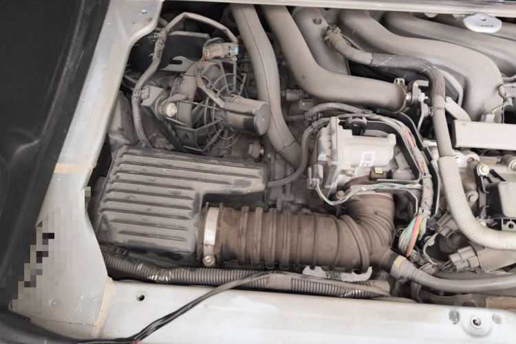 Used smart fortwo 2015 1.0L 52 kW Hardtop Passion Edition Engine Bay Right