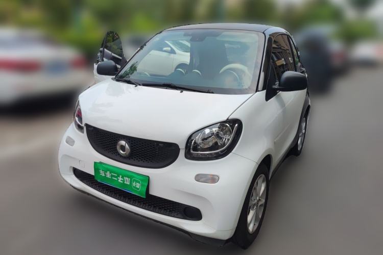 Used smart fortwo 2015 1.0L 52 kW hardtop Dynamic version Guazi used car, China used car export, Used car for sale, Used  cars, Cheapest cars for sale