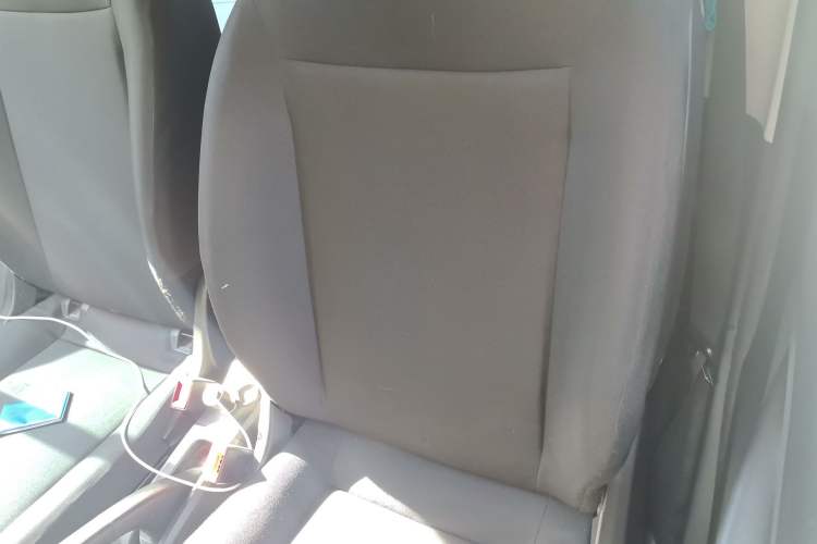 Used smart fortwo 2015 1.0L 52 kW hardtop Dynamic version Left Rear Seat