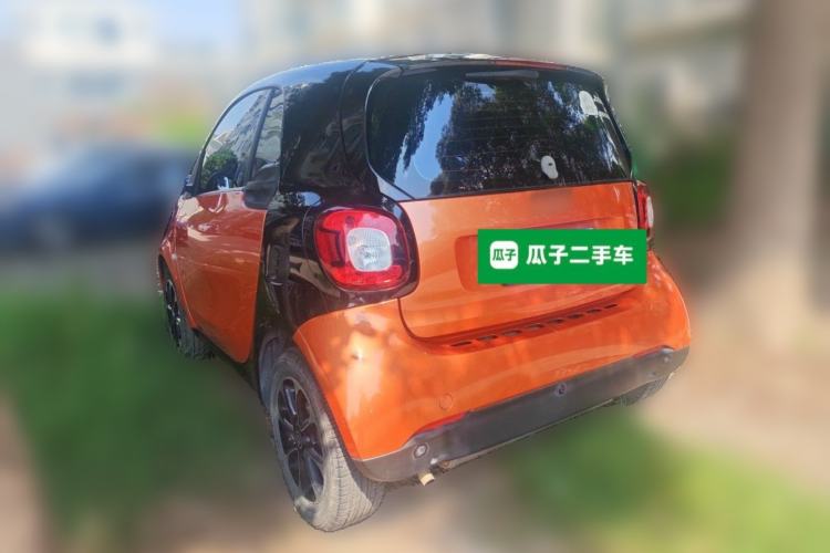 Used smart fortwo 2015 1.0L 52 kW Hardtop Passion Edition Rear Left 45 Deg