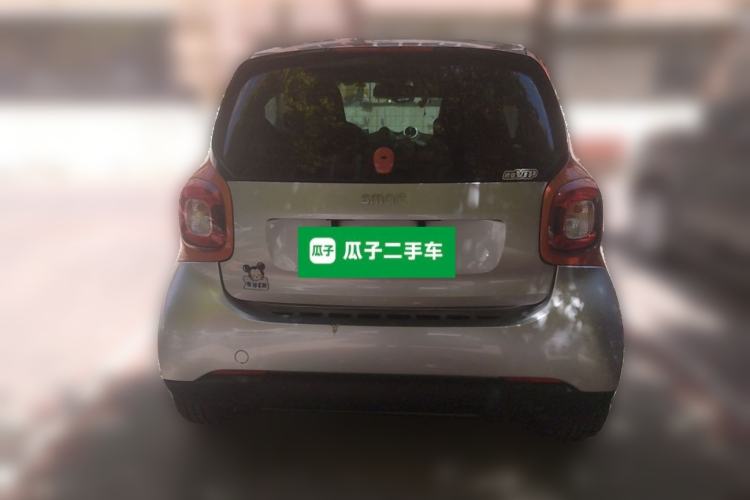 Used smart fortwo 2015 1.0L 52 kW hardtop Dynamic version Rear