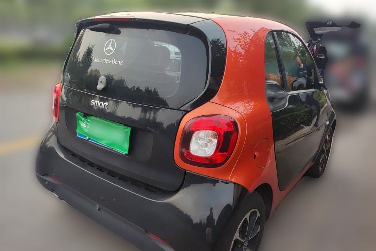 Used smart fortwo 2015 1.0L 52 kW Hardtop Passion Edition Rear Right 45 Deg