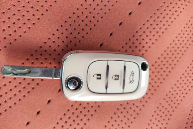 Used smart fortwo 2015 1.0L 52 kW Hardtop Passion Edition Vehicle Key