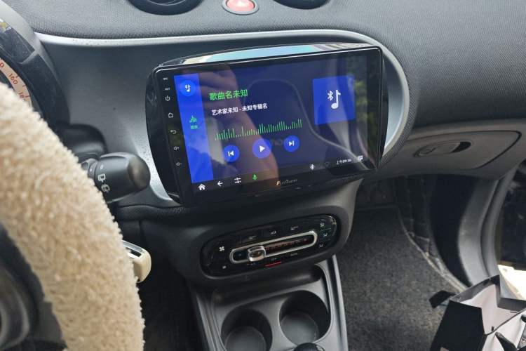 Used smart fortwo 2015 1.0L 52 kW Hardtop Passion Edition Audio And AC Panel