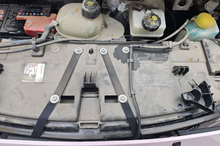 Used smart fortwo 2015 1.0L 52 kW Hardtop Passion Edition Engine Bay