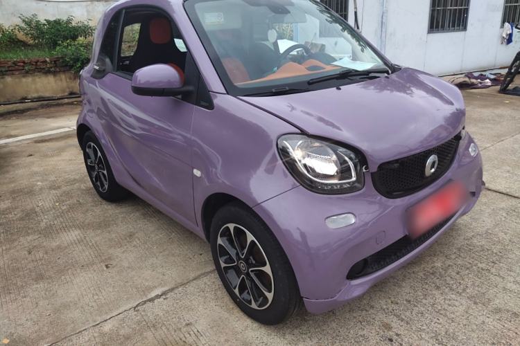 Used smart fortwo 2015 1.0L 52 kW Hardtop Passion Edition Exterior 2