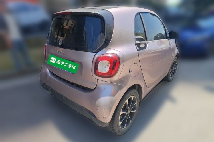 Used smart fortwo 2015 1.0L 52 kW Hardtop Passion Edition Rear Right 45 Deg