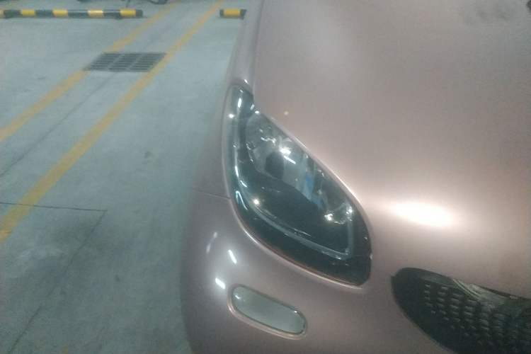 Used smart fortwo 2015 1.0L 52 kW hardtop Dynamic version Right Front Headlight