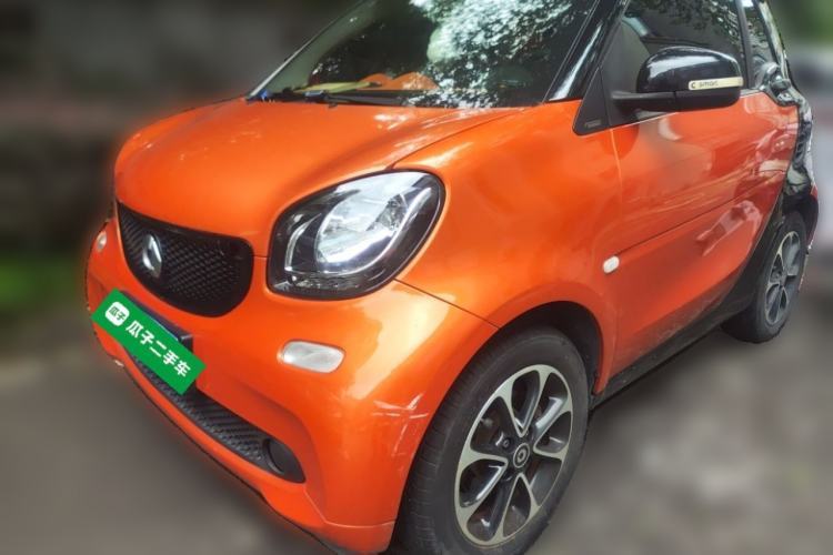 Used smart fortwo 2015 1.0L 52 kW Hardtop Passion Edition Guazi used car, China used car export, Used car for sale, Used cars, Cheapest cars for sale