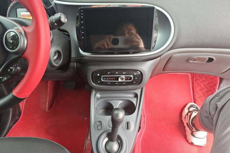 Used smart fortwo 2015 1.0L 52 kW Hardtop Passion Edition Audio And AC Panel