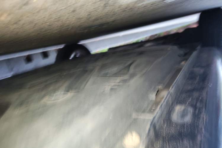 Used smart fortwo 2015 1.0L 52 kW hardtop Dynamic version Chassis Rear Left