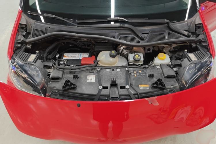 Used smart fortwo 2015 1.0L 52 kW Hardtop Passion Edition Engine Bay