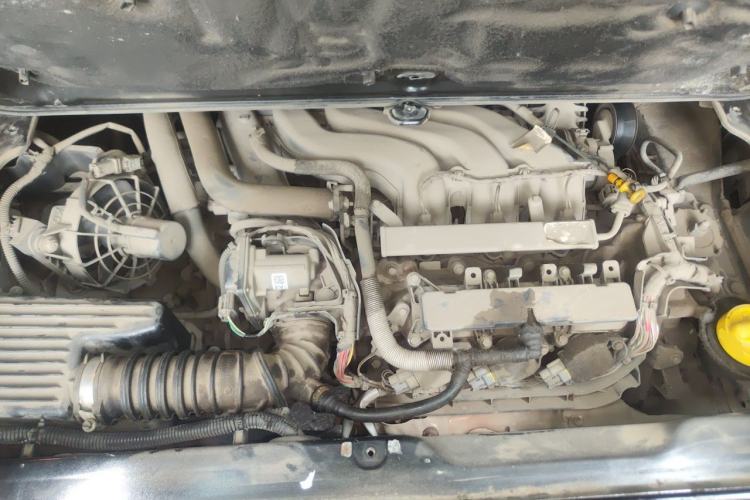 Used smart fortwo 2015 1.0L 52 kW Hardtop Passion Edition Engine Bay