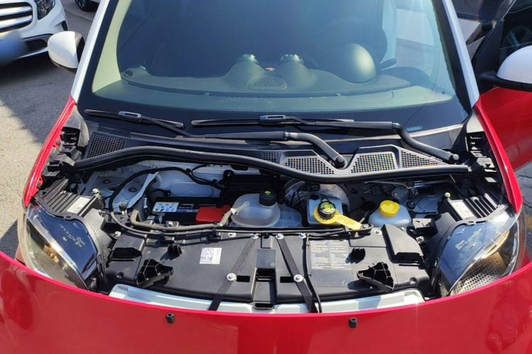 Used smart fortwo 2015 1.0L 52 kW Hardtop Passion Edition Engine Bay