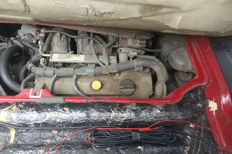 Used smart fortwo 2015 1.0 MHD Comfort Travel Edition Engine Bay Left