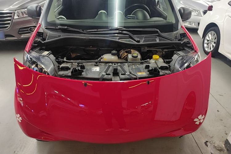 Used smart fortwo 2015 1.0L 52 kW hardtop Dynamic version Engine Bay