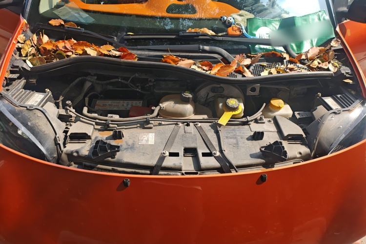 Used smart fortwo 2015 1.0L 52 kW Hardtop Passion Edition Engine Bay
