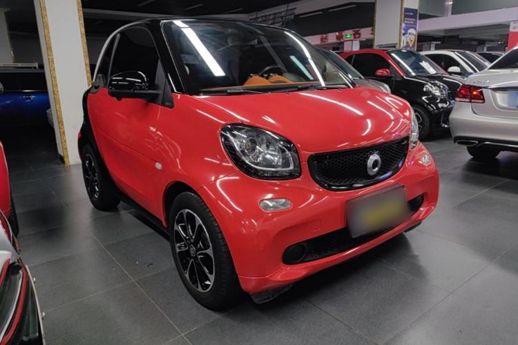 Used smart fortwo 2015 1.0L 52 kW Hardtop Passion Edition Exterior 1