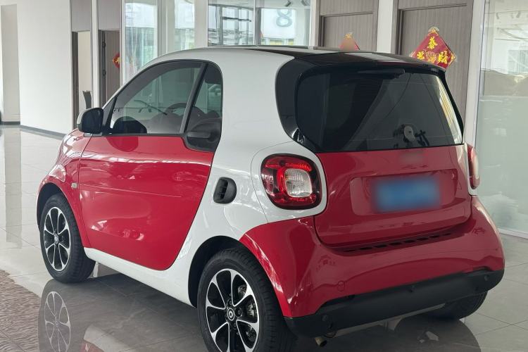 Used smart fortwo 2015 1.0L 52 kW Hardtop Passion Edition Exterior 1
