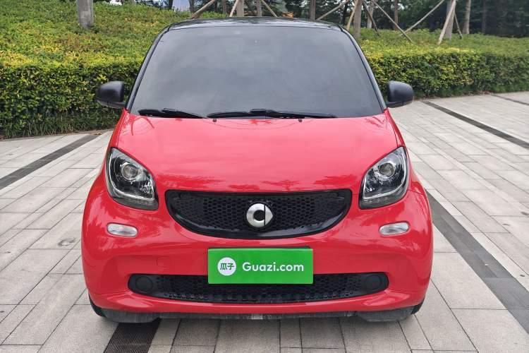 Used smart fortwo 2015 1.0L 52 kW Hardtop Passion Edition Exterior 1