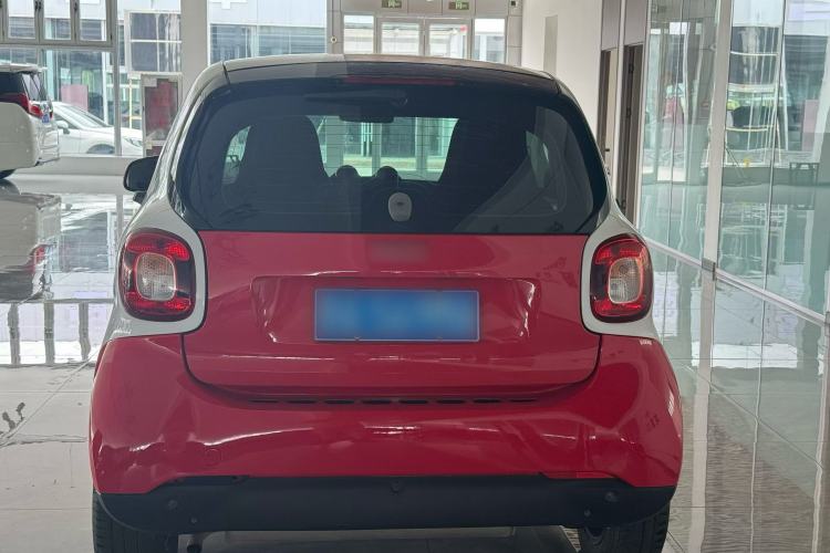 Used smart fortwo 2015 1.0L 52 kW Hardtop Passion Edition Exterior 2