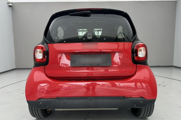 Used smart fortwo 2015 1.0L 52 kW Hardtop Passion Edition Exterior 4