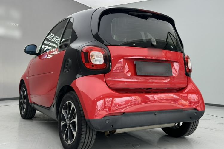 Used smart fortwo 2015 1.0L 52 kW Hardtop Passion Edition Exterior 6