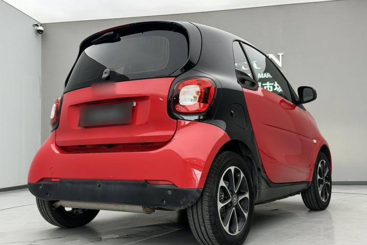 Used smart fortwo 2015 1.0L 52 kW Hardtop Passion Edition Exterior 8