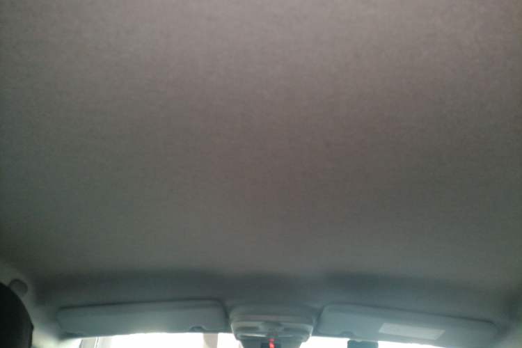 Used smart fortwo 2015 1.0L 52 kW hardtop Dynamic version Headliner