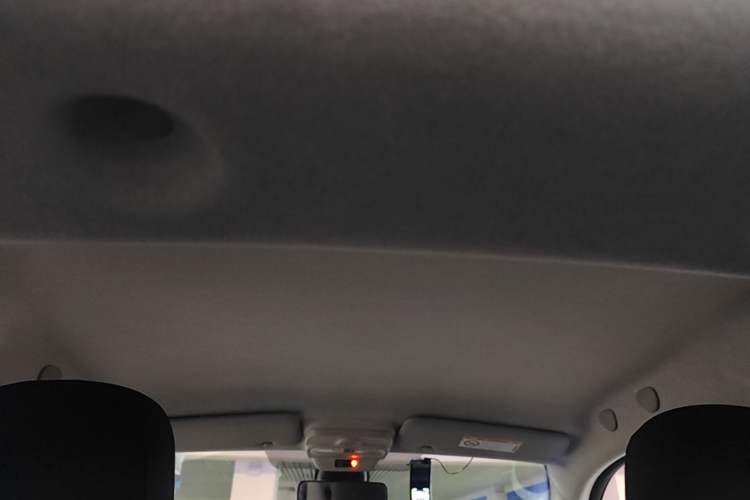 Used smart fortwo 2015 1.0L 52 kW hardtop Dynamic version Headliner