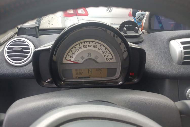 Used smart fortwo 2015 1.0 MHD Comfort Travel Edition Instrument Cluster