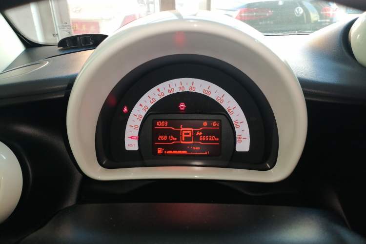 Used smart fortwo 2015 1.0L 52 kW hardtop Dynamic version Instrument Cluster