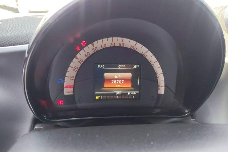 Used smart fortwo 2015 1.0L 52 kW Hardtop Passion Edition Instrument Cluster
