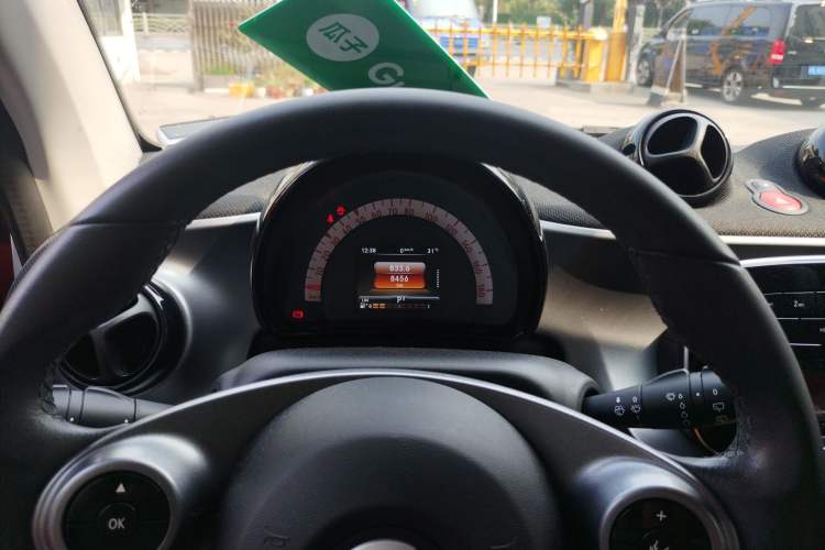 Used smart fortwo 2015 1.0L 52 kW Hardtop Passion Edition Instrument Cluster