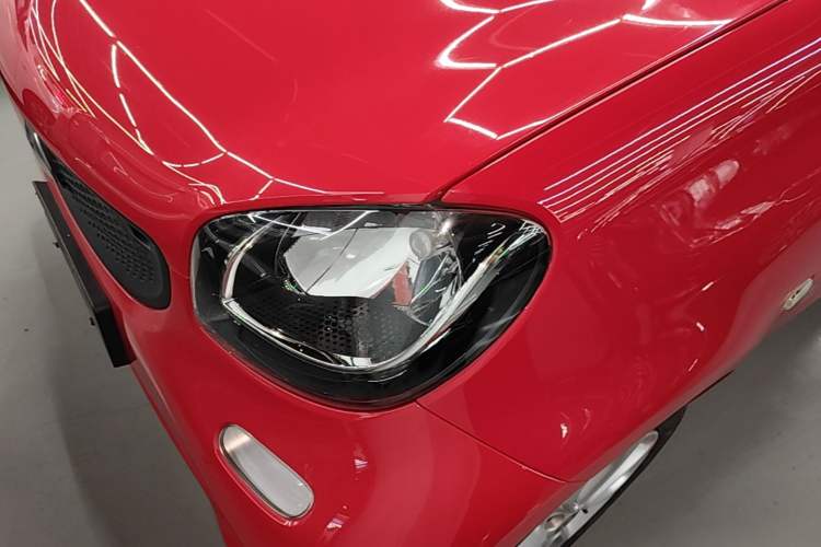 Used smart fortwo 2015 1.0L 52 kW hardtop Dynamic version Left Front Headlight