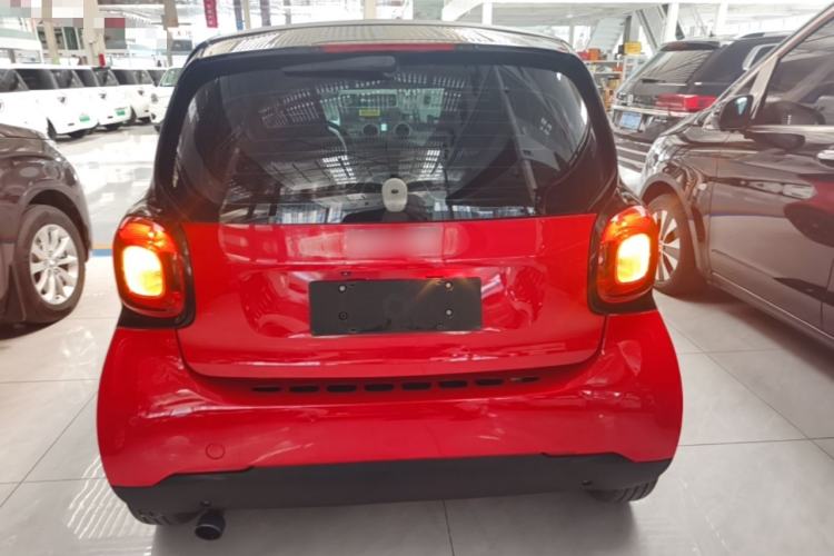 Used smart fortwo 2015 1.0L 52 kW hardtop Dynamic version Rear
