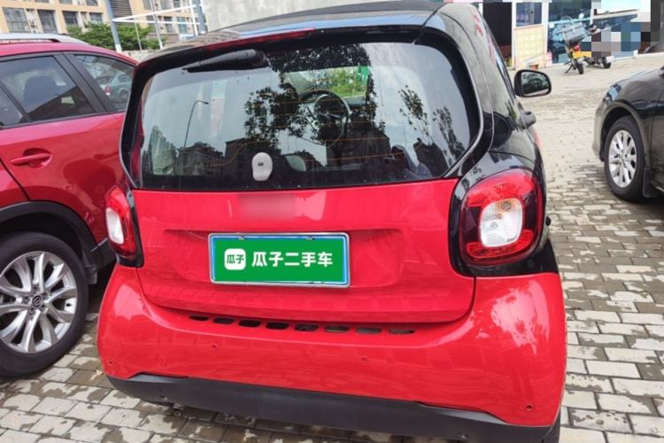 Used smart fortwo 2015 1.0L 52 kW hardtop Dynamic version Rear