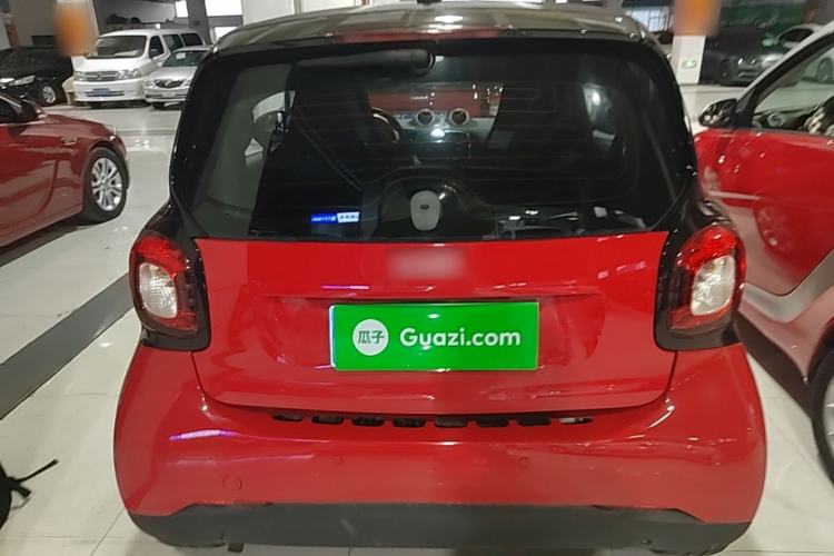 Used smart fortwo 2015 1.0L 52 kW hardtop Dynamic version Rear