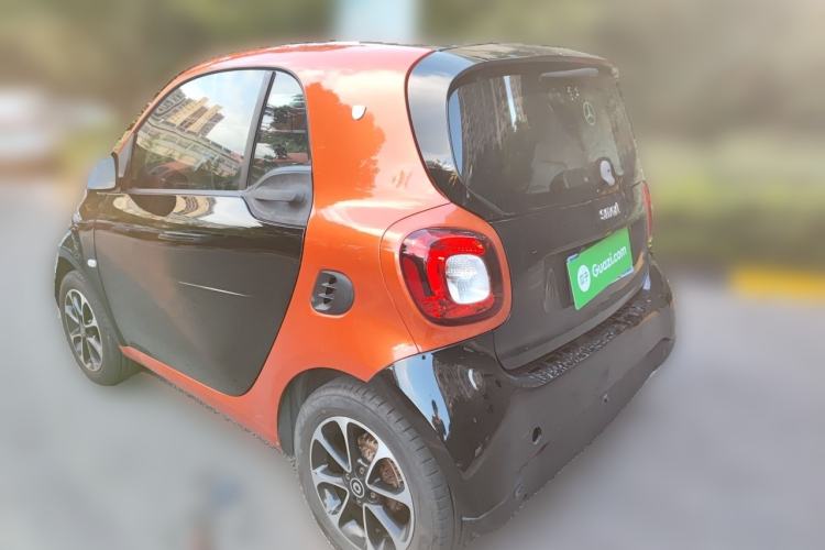 Used smart fortwo 2015 1.0L 52 kW Hardtop Passion Edition Rear Left 45 Deg