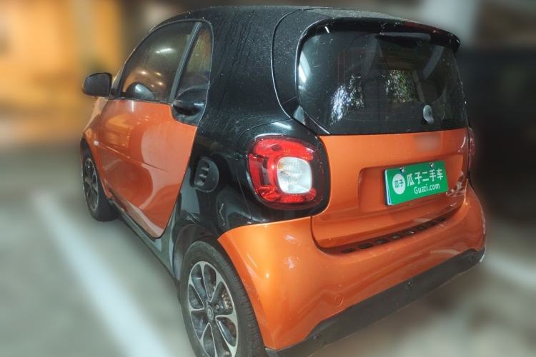 Used smart fortwo 2015 1.0L 52 kW Hardtop Passion Edition Rear Left 45 Deg
