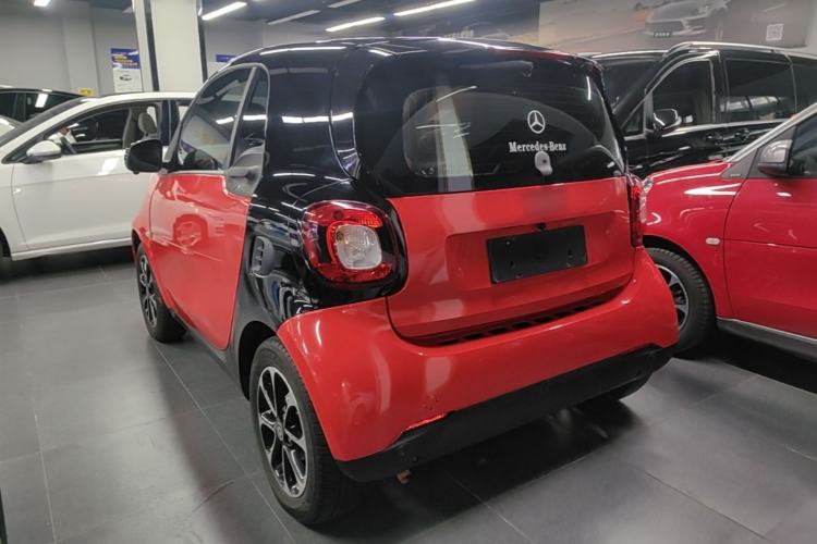 Used smart fortwo 2015 1.0L 52 kW Hardtop Passion Edition Rear Left 45 Deg