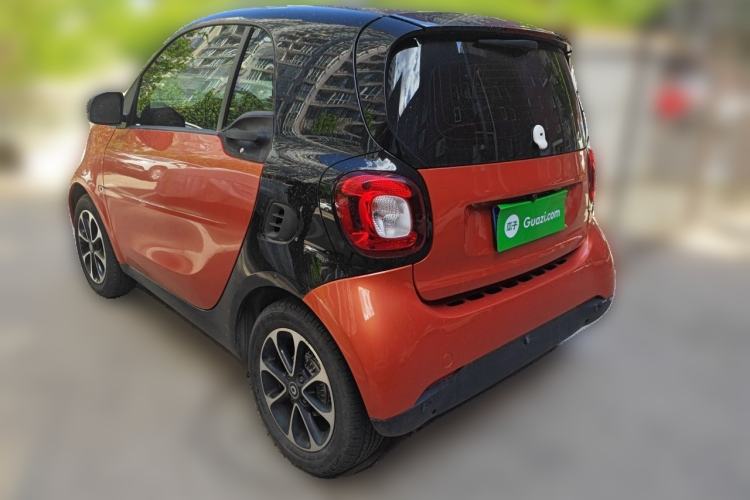 Used smart fortwo 2015 1.0L 52 kW Hardtop Passion Edition Rear Left 45 Deg