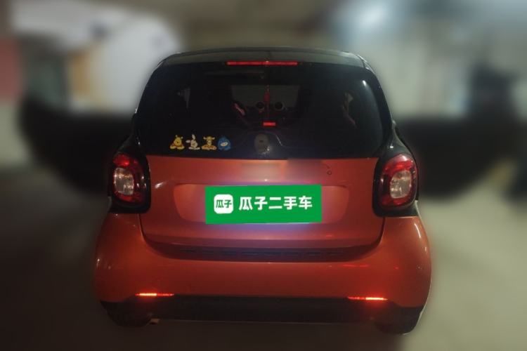 Used smart fortwo 2015 1.0L 52 kW hardtop Dynamic version Rear